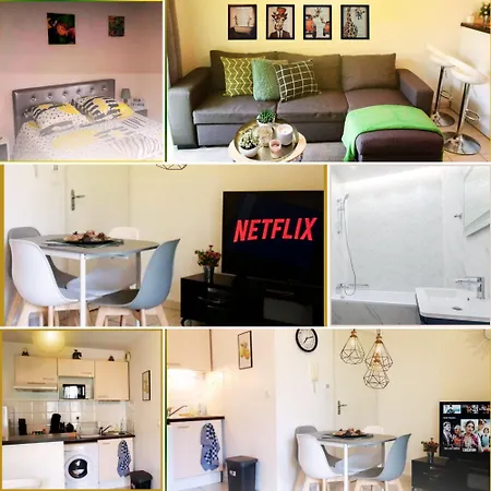 Le - Parking - Vue Piscine - By * Монтобан